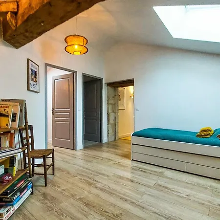 Prázdninový dům 6 Bedroom Luxurious In