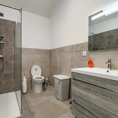 6 Bedroom Luxurious In Ferienhaus *