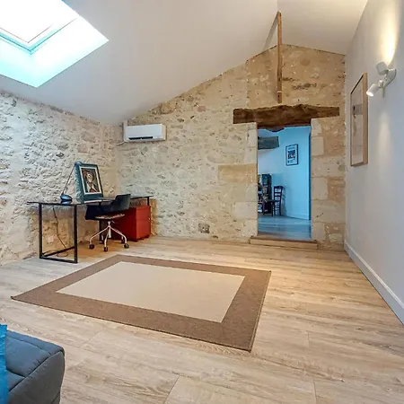 Ferienhaus 6 Bedroom Luxurious In